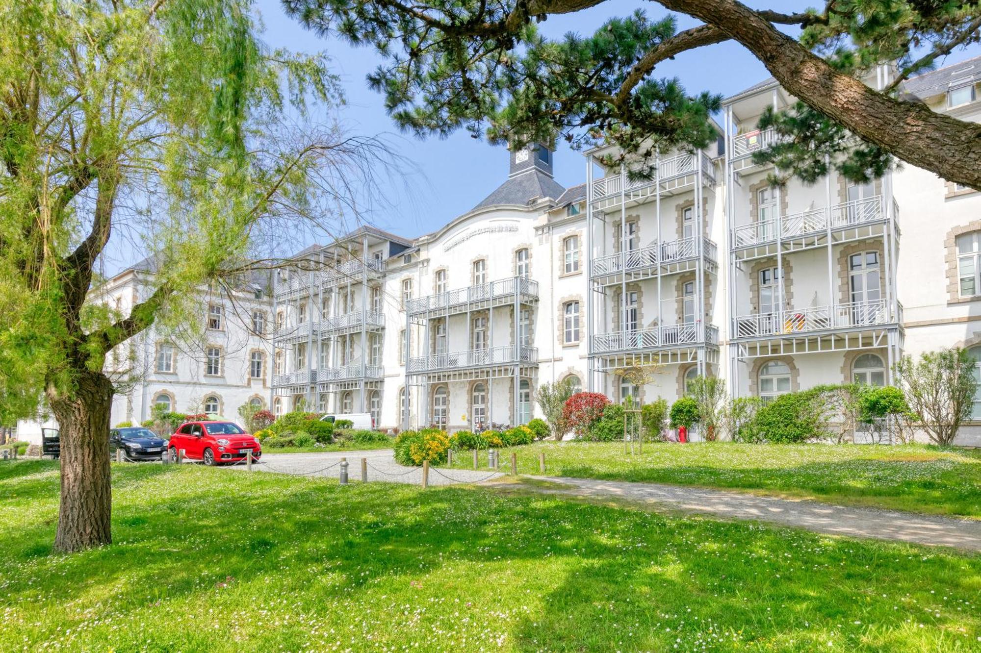 Appartement Face Mer Et Piscine Le Croisic Exterior foto